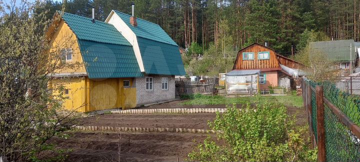 Дом 72 м² на участке 5 сот.