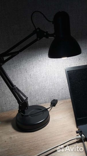 Светильник новый