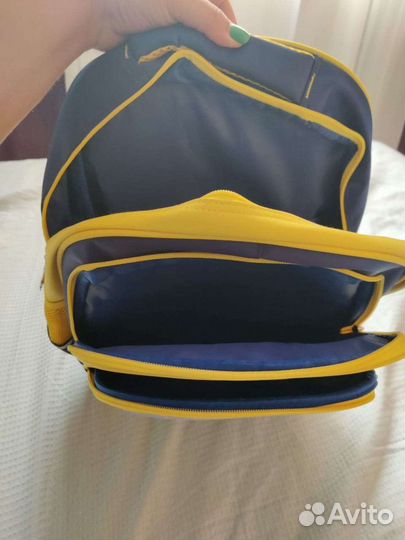 Ранец школьный для мальчика новый