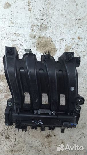 Коллектор впускной Renault Sandero хетчбэк 1.2