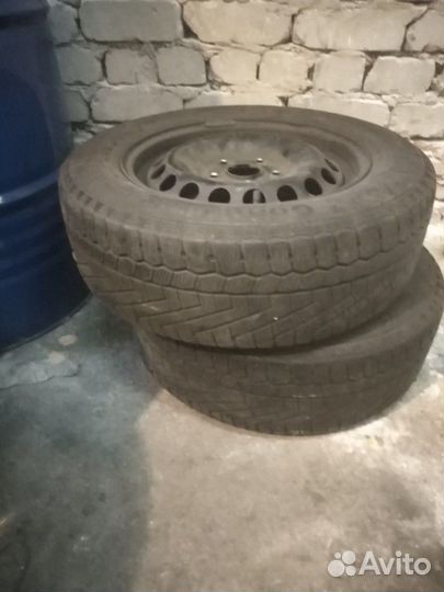 Continental ContiChampionContact 195/65 R15 90D