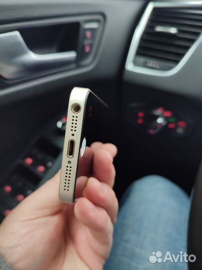 iPhone 5S, 16 ГБ