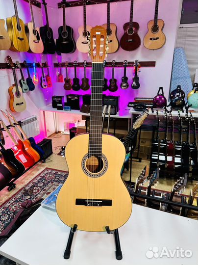 Гитара J.Karlsson Новая