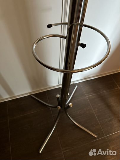 Вешалка в прихожую