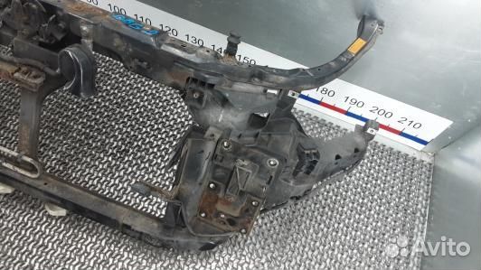 Передняя панель крепления облицовки (телевизор) ni