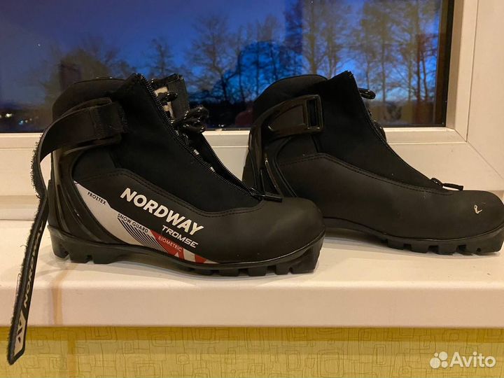 Лыжные ботинки Nordway 39 NNN