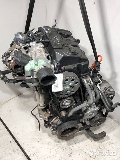 Двигатель Volkswagen Touran 2005 BMM