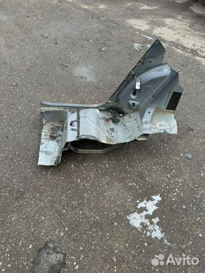 Сапожок задний правый Volkswagen polo sedan