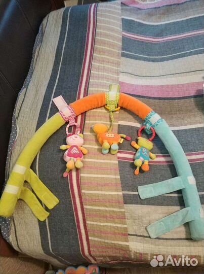 Дуга на кроватку