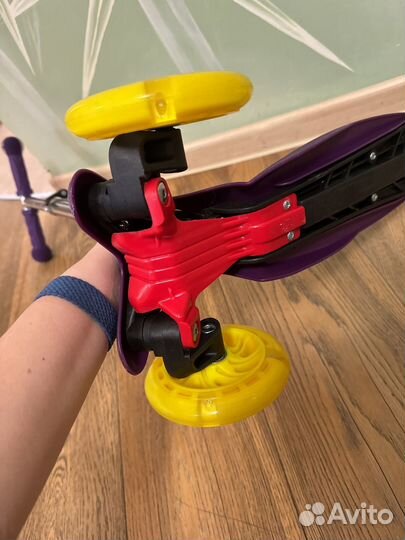 Самокат детский трехколесный