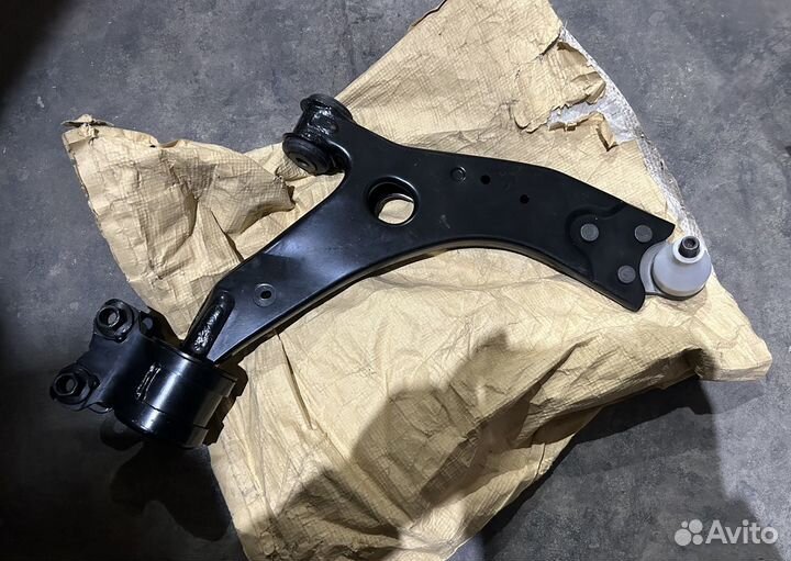 Рычаг подвески правый конус 18мм на Ford focus