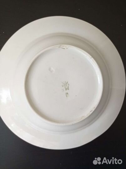 Тарелки плоские, крышки