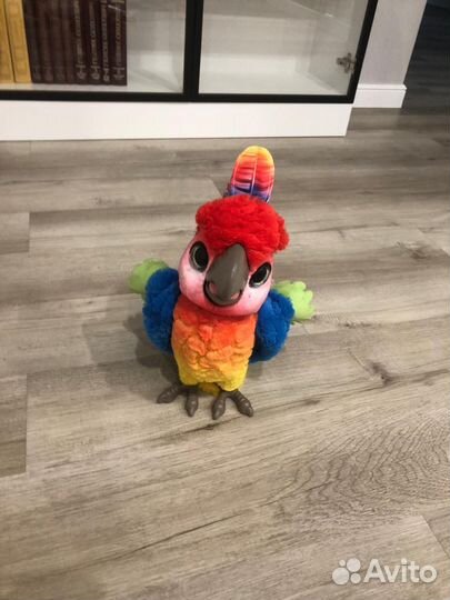 Игрушка говорящий попугай