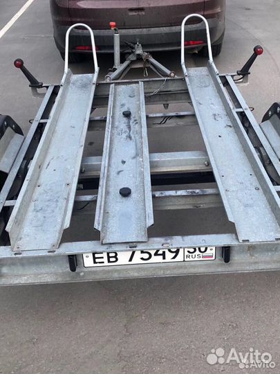 Авто прицеп для перевозки одного двух мотоциклов