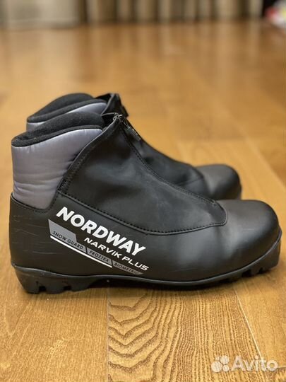 Лыжные ботинки nordway 39 новые