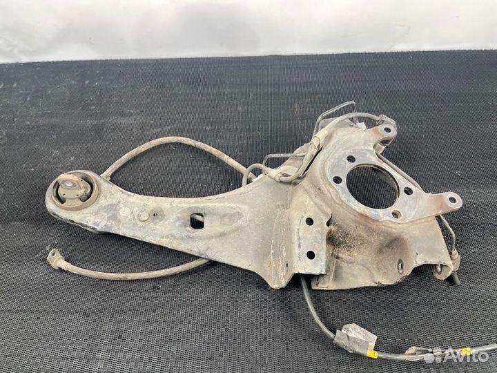 Рычаг подвески задний левый Mitsubishi Outlander