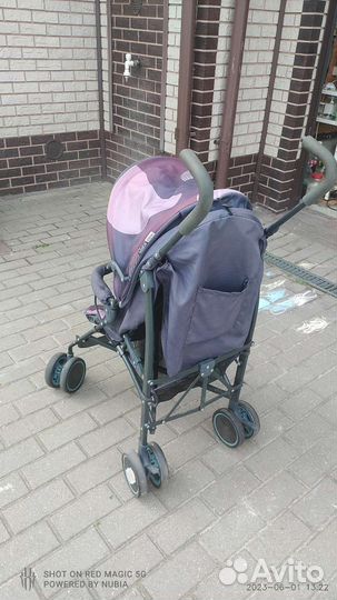 Прогулочная коляска