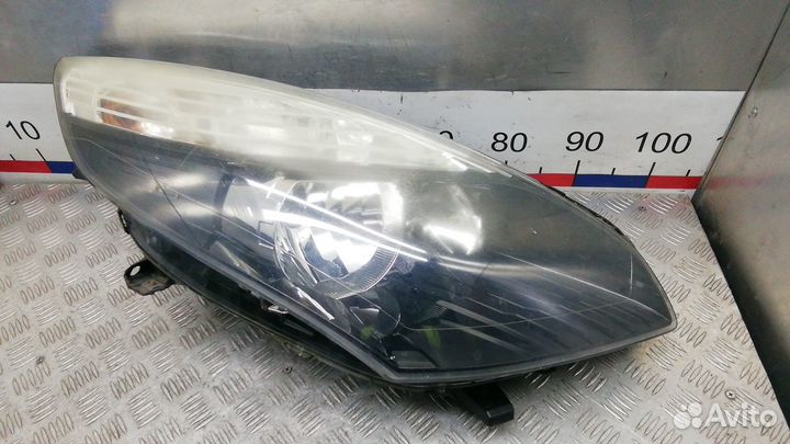 Фара правая renault scenic 3 2008