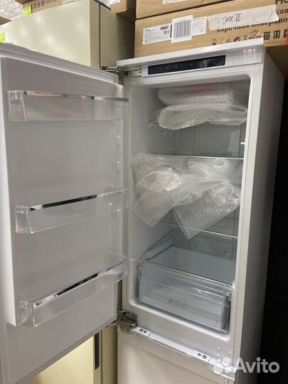 Встраиваемый холодильник Haier hrf225wbru