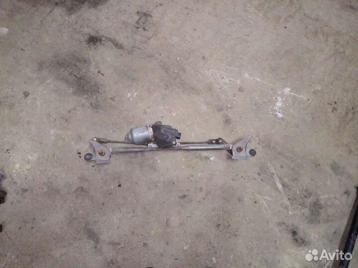 Трапеция дворников Mazda 3 BK