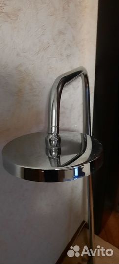 Душевая стойка со смесителем