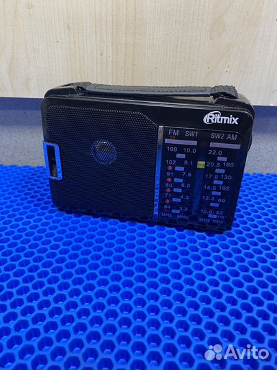 А) Радиоприемник Ritmix RPR-190 (ми12258)