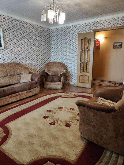 4-к. квартира, 76,4 м², 8/9 эт.