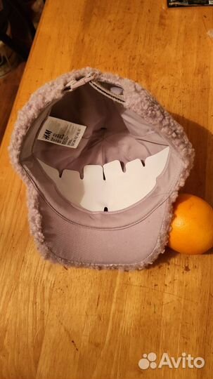 Продам бейсболку зимнюю