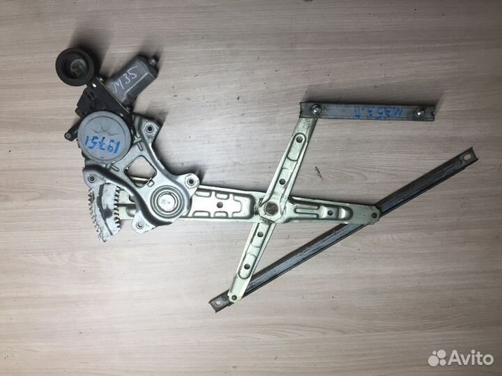 Стеклоподъемник задний правый Infiniti M35 III (20