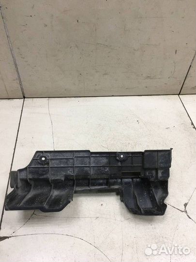 Воздуховод радиатора правый Kia Rio