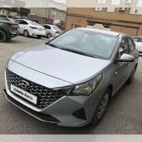 Hyundai Solaris 1.4 AT, 2022, 50 км, с пробегом, цена 1 890 000 руб., Махачкала