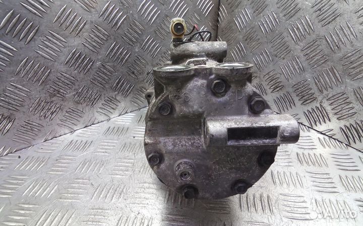 Компрессор кондиционера MG ZT (T) 2005