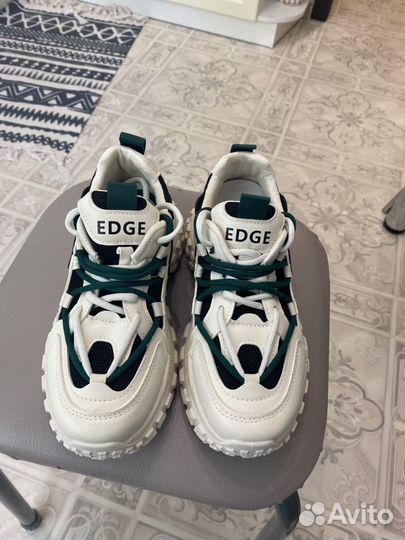 Кросовки на девочку