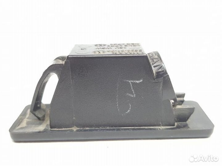 Фонарь подсветки номера Nissan Qashqai J11 1.2