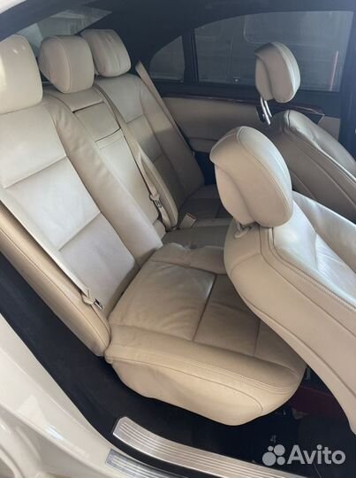 W221 салон сидения