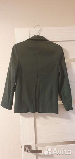 Пиджак зеленый