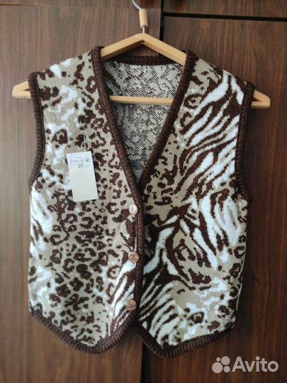 Жилет женский новый, размер 44-46