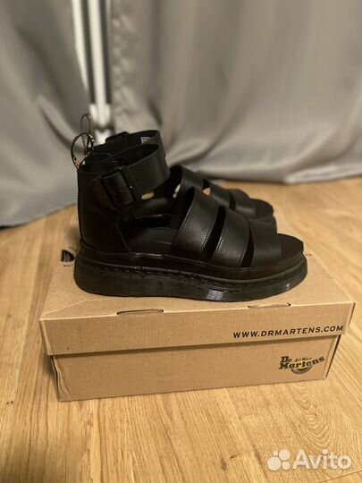 Сандалии Dr martens 39