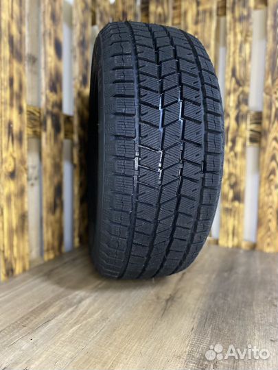 Sailun Ice Blazer Arctic SUV 255/55 R18 105H
