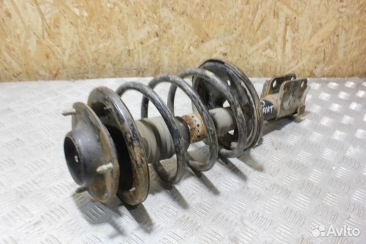 Опора переднего амортизатора Mitsubishi Galant 199