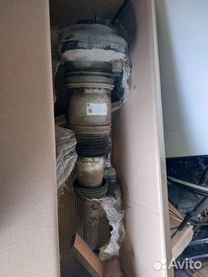 Амортизатор задний BMW 7 G11 G12 2015-2022