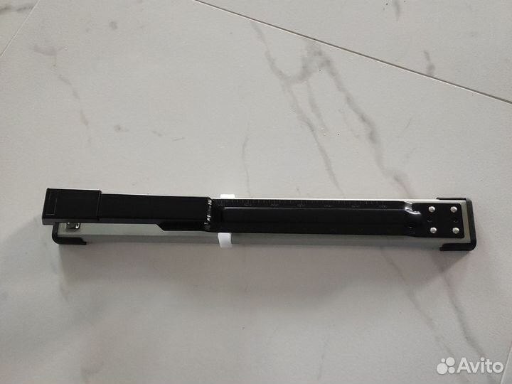 Степлер офисный с регулировкой ширины до 300 мм