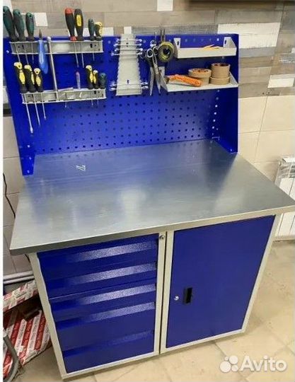 Верстак слесарный
