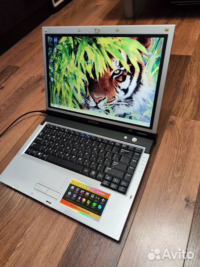 Ноутбук Samsung X11 (14.1, T5500,2гб,160HDD)