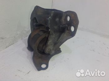 Подушка двигателя 50805S04000