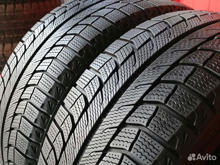 Michelin X-Ice XI2 235/45 R17