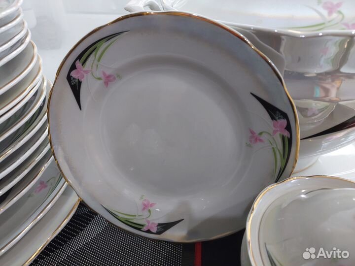 Столовый сервиз фарфор