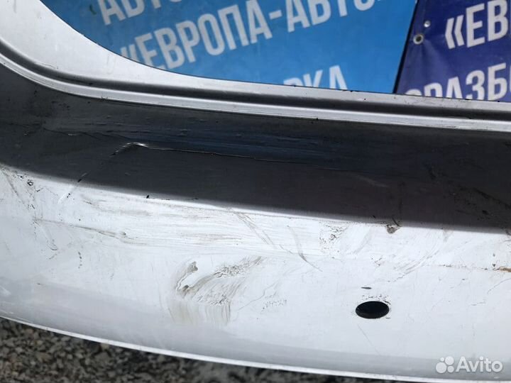 Бампер задний Volkswagen Polo Поло (6RU807421)