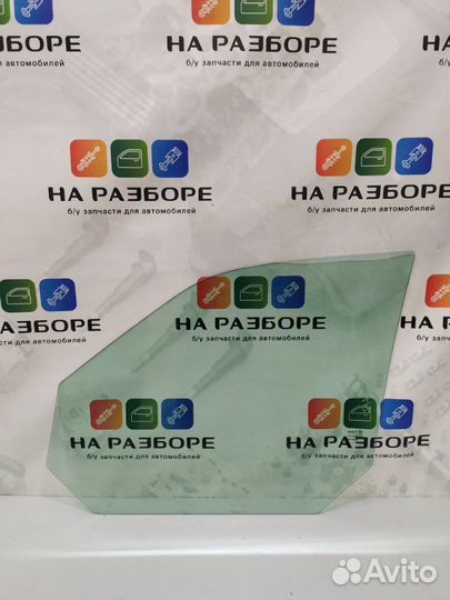 Стекло двери переднее правое LADA 2110