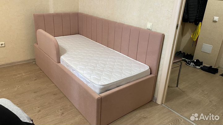 Кровать для ребенка от 3 лет